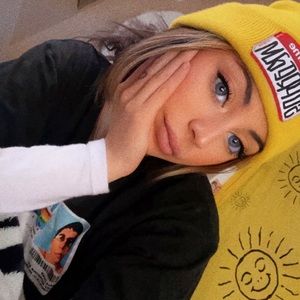 Meet your Posher, Sydney